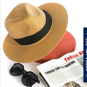 Straw roll up hat